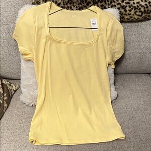 GAP Women's Light Yellow Short Sleeve Top
